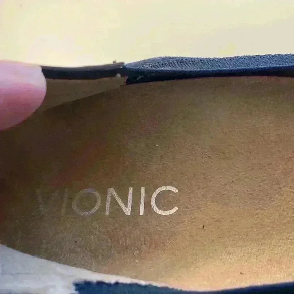 Vionic Navy Blue Spark Neva Ballet Flat Sz 7.5 - Picture 12 of 13
